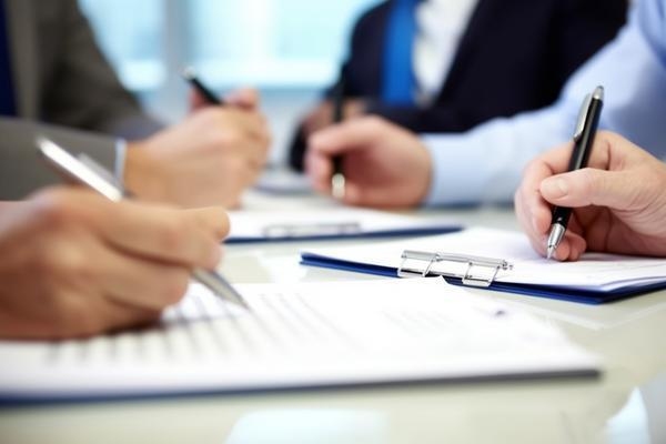 企業(yè)如何制定應(yīng)對(duì)法規(guī)策略，企業(yè)應(yīng)對(duì)法規(guī)策略的