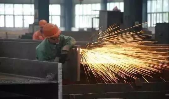 厚鋼板焊接變形矯正方法，厚鋼板焊接變形矯正，方法、技巧與實踐要點解析