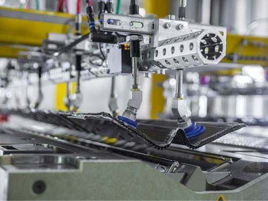 耐高溫碳纖維在建筑中的應(yīng)用案例，耐高溫碳纖維于建筑領(lǐng)域的應(yīng)用實(shí)例剖析 行業(yè)新聞 第1張