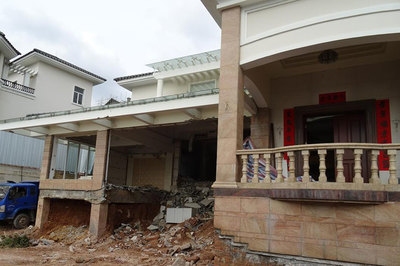 別墅加固施工隊伍選擇技巧，別墅加固，施工隊伍選擇的黃金法則，別墅加固施工隊伍選擇，技巧與黃金 行業(yè)新聞 第1張