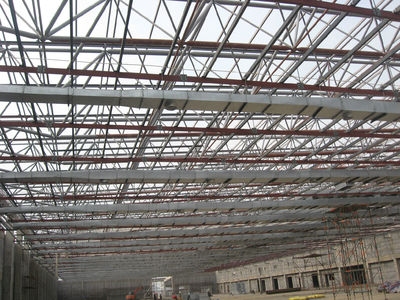 廠房建設(shè)成本節(jié)約技巧，廠房建設(shè)成本節(jié)約技巧，精打細(xì)算筑高效空間，既點(diǎn)明了主題是關(guān)于廠房建設(shè)成本節(jié)約，又強(qiáng)調(diào)了通過合理規(guī)劃實(shí)現(xiàn)精打細(xì)算，同時筑高效空間體現(xiàn)了在控制成本的同時還能打造實(shí)用高效的廠房，涵蓋了內(nèi)容中提及的選址、設(shè)計(jì)、 行業(yè)新聞 第1張