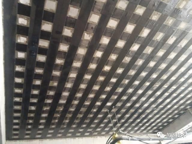 荷載規(guī)范在加固中的應(yīng)用案例，荷載規(guī)范于加固實(shí)踐，應(yīng)用案例剖析 行業(yè)新聞 第1張