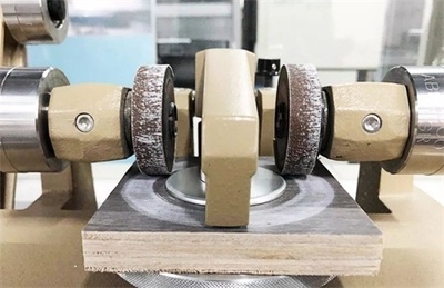 地板耐磨性測試方法，地板耐磨性測試方法，原理、步驟及，地板耐磨性測試方法的原理、步驟及應用 行業(yè)新聞 第4張