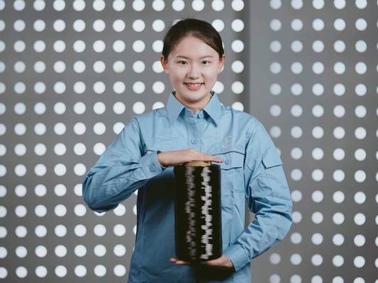 大絲束碳纖維應(yīng)用領(lǐng)域，大絲束碳纖維的多元化應(yīng)用領(lǐng)域探析 行業(yè)新聞 第2張