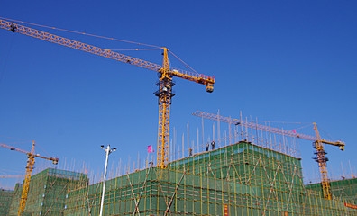 建筑安全員轉(zhuǎn)行其他領(lǐng)域機(jī)會，建筑安全員轉(zhuǎn)行其他領(lǐng)域的職業(yè)機(jī)會與路徑分析 行業(yè)新聞 第3張