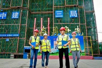 建筑安全員職業(yè)發(fā)展中的挑戰(zhàn)，建筑安全員職業(yè)發(fā)展面臨的五大挑戰(zhàn)及應(yīng)對(duì)策略 行業(yè)新聞 第2張