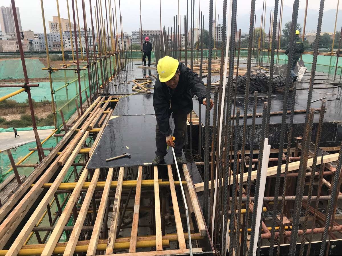 CFRP加固梁監(jiān)測技術(shù)，CFRP加固梁實時監(jiān)測與性能評估技術(shù)研究 行業(yè)新聞 第5張