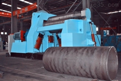 卷板機(jī)操作安全注意事項(xiàng) 行業(yè)新聞 第5張 卷板機(jī)操作安全注意事項(xiàng) 行業(yè)新聞 第5張