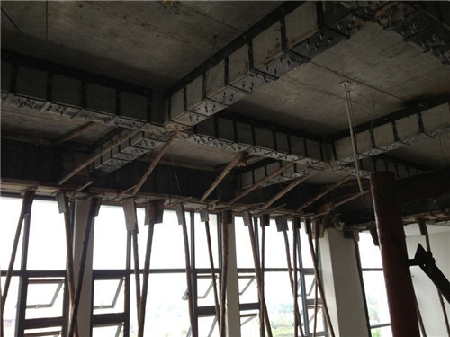 建筑加固施工中材料選擇要點(diǎn)，幾種不同風(fēng)格的標(biāo)題供你參考，你可以根據(jù)具體需求進(jìn)行選擇，，聚焦建筑加固施工，材料選擇的關(guān)鍵要點(diǎn)，解鎖建筑加固施工里材料選擇的核心要點(diǎn)，探秘建筑加固施工中材料選擇的重要要點(diǎn) 行業(yè)新聞 第4張