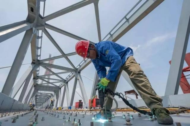 橋梁加固技術(shù)在極端氣候下的表現(xiàn)，極端氣候挑戰(zhàn)下橋梁加固技術(shù)的效能與 行業(yè)新聞 第3張