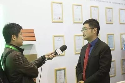 綠色建材產(chǎn)業(yè)轉(zhuǎn)型案例分析，幾種不同風(fēng)格的標(biāo)題供你參考，你可以根據(jù)具體使用場景進行選擇，，正式專業(yè)風(fēng)，深度剖析，綠色建材產(chǎn)業(yè)的轉(zhuǎn)型典范案例，突出價值風(fēng)，解鎖綠色建材產(chǎn)業(yè)轉(zhuǎn)型的成功密碼——典型案例全解析，引發(fā)關(guān)注風(fēng)，聚焦！綠色建材產(chǎn)業(yè)如何實現(xiàn)華麗轉(zhuǎn)身？ 行業(yè)新聞 第5張