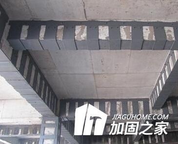 老舊住宅加固案例研究，幾種不同風(fēng)格的標(biāo)題供你參考，你可以根據(jù)具體需求進(jìn)行選擇，，專業(yè)嚴(yán)謹(jǐn)風(fēng)，聚焦老舊住宅，加固案例深度剖析，實(shí)用導(dǎo)向風(fēng)，解鎖老舊住宅新生密碼——加固案例全解析，生動形象風(fēng)，給老舊住宅強(qiáng)筋骨，精彩加固案例大揭秘 行業(yè)新聞 第2張