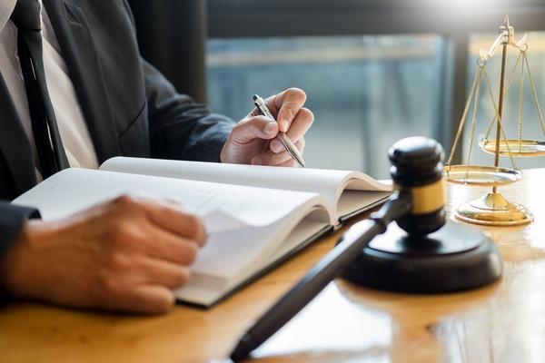 商場商戶變更申請，幾種不同風格的標題供你參考，你可以根據(jù)具體使用場景進行選擇，，關(guān)于商場商戶變更的正式申請，商場商戶信息變更申請書，呈交，商場商戶變更申請報告 行業(yè)新聞 第1張