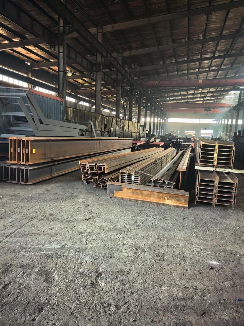 岑鞏鋼結(jié)構(gòu)公司領(lǐng)導(dǎo)班子成員（岑鞏鋼結(jié)構(gòu)公司領(lǐng)導(dǎo)班子成員情況：李復(fù)勇愛企查聽） 行業(yè)新聞 第2張