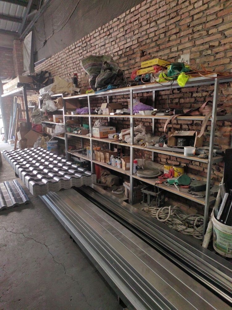 如何聯系這些雨棚店？（西安好師傅雨棚加工廠） 行業(yè)新聞 第1張