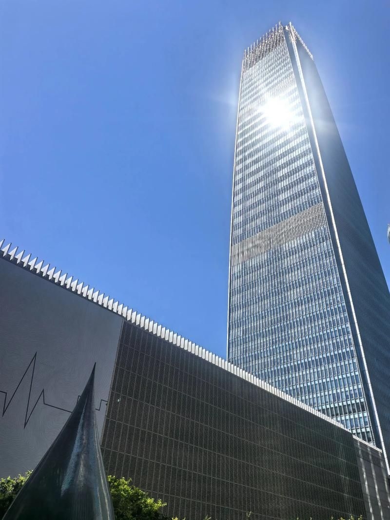 有哪些著名的鋼結構玻璃幕墻案例？（有哪些著名的鋼結構玻璃幕墻案例共參考1篇資料） 行業(yè)新聞 第2張