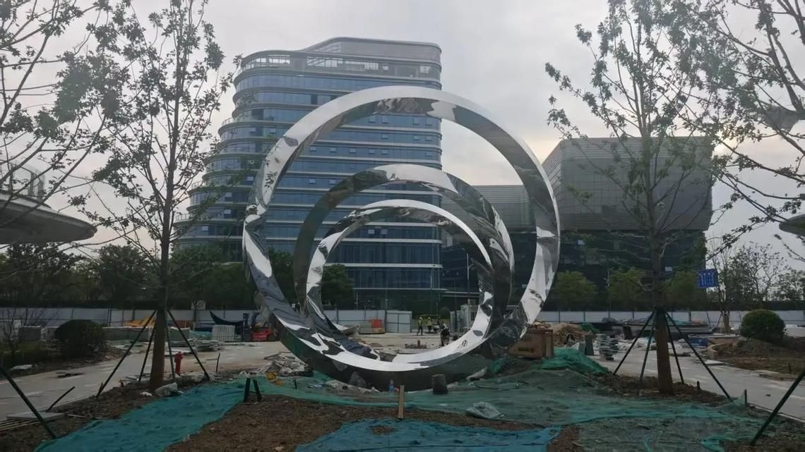 無(wú)錫雕塑設(shè)計(jì)公司(無(wú)錫雕塑設(shè)計(jì)公司和北京湃勒思的營(yíng)銷案例) 行業(yè)新聞 第4張 無(wú)錫雕塑設(shè)計(jì)公司(無(wú)錫雕塑設(shè)計(jì)公司和北京湃勒思的營(yíng)銷案例) 行業(yè)新聞 第4張