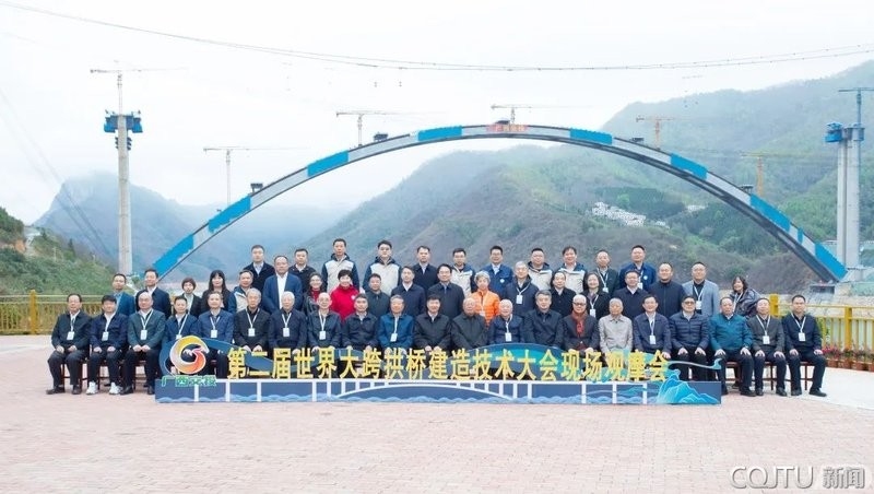 天峨鋼構(gòu)公司董事長(zhǎng)簡(jiǎn)歷（天峨鋼構(gòu)公司董事長(zhǎng)簡(jiǎn)歷根據(jù)提供的參考信息提供信息） 行業(yè)新聞