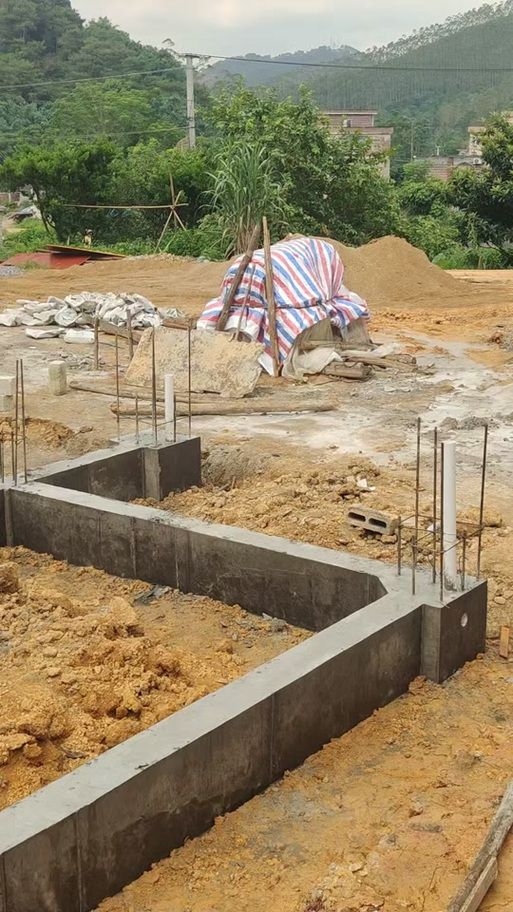 能否給出鋼構(gòu)地梁和基礎(chǔ)梁的實(shí)例圖片？（能否給出鋼構(gòu)地梁和基礎(chǔ)梁的實(shí)例圖片?） 行業(yè)新聞 第7張