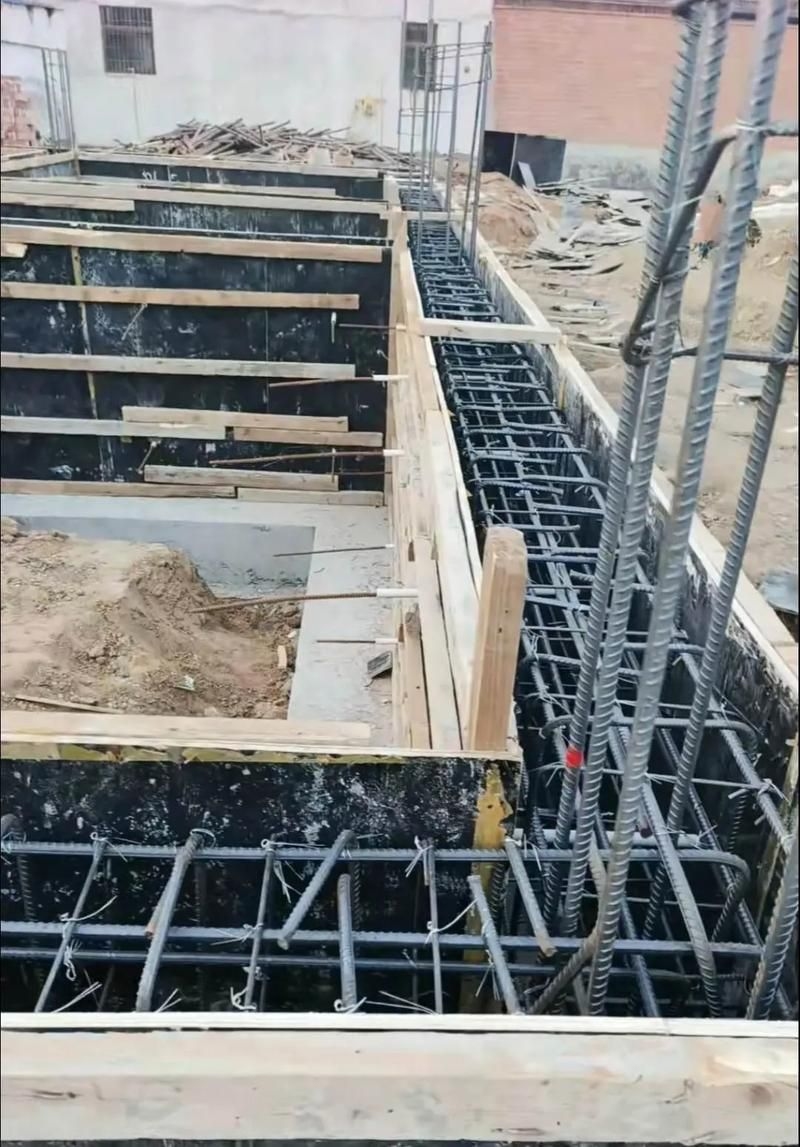 能否給出鋼構(gòu)地梁和基礎(chǔ)梁的實(shí)例圖片？（能否給出鋼構(gòu)地梁和基礎(chǔ)梁的實(shí)例圖片?） 行業(yè)新聞 第24張