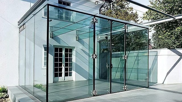 如何選擇適合的鋼結(jié)構(gòu)采光棚材料？ 行業(yè)新聞 第2張