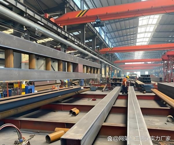 鋼結(jié)構(gòu)加工車間圖片（鋼結(jié)構(gòu)加工車間圖片共參考5篇,我?guī)湍阏伊艘恍╀摻Y(jié)構(gòu)加工車間的實景圖片） 行業(yè)新聞 第8張