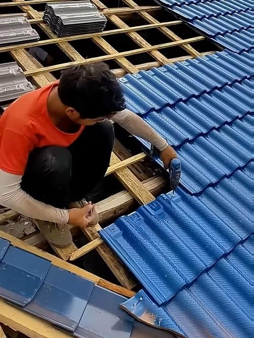 給我一些琉璃瓦制作圖片（琉璃瓦制作中哪個(gè)步驟最關(guān)鍵） 行業(yè)新聞 第7張