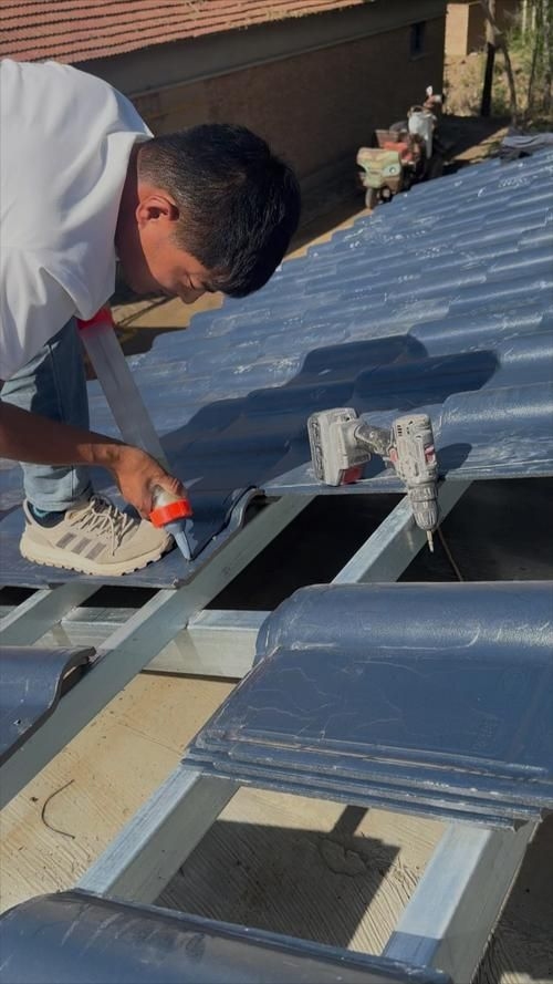 給我一些琉璃瓦制作圖片（琉璃瓦制作中哪個(gè)步驟最關(guān)鍵） 行業(yè)新聞 第11張