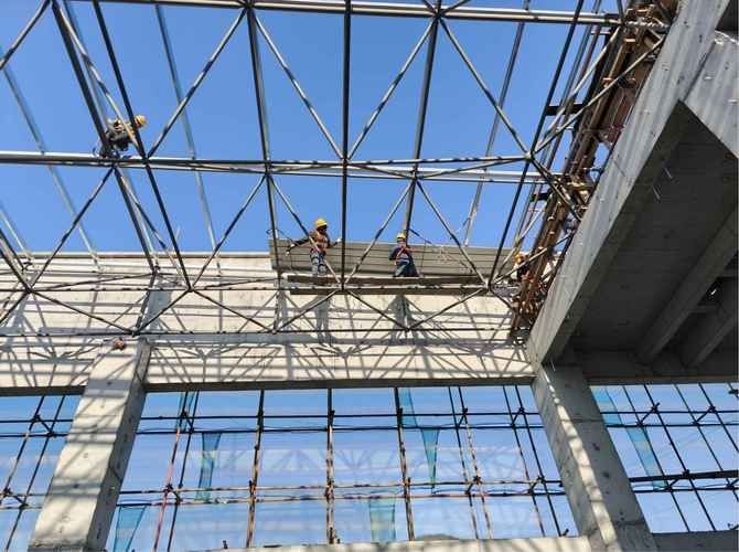 如何選擇專業(yè)的網(wǎng)架制作安裝公司？（如何選擇專業(yè)的網(wǎng)架制作安裝公司） 行業(yè)新聞 第2張