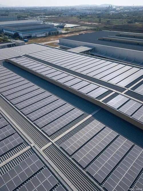 彩鋼瓦光伏安裝有哪些案例(彩鋼瓦光伏安裝有哪些案例,) 行業(yè)新聞 第6張 彩鋼瓦光伏安裝有哪些案例(彩鋼瓦光伏安裝有哪些案例,) 行業(yè)新聞 第6張