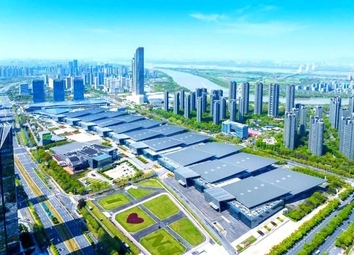 彩鋼瓦光伏安裝有哪些案例(彩鋼瓦光伏安裝有哪些案例,) 行業(yè)新聞 第13張 彩鋼瓦光伏安裝有哪些案例(彩鋼瓦光伏安裝有哪些案例,) 行業(yè)新聞 第13張