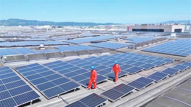 彩鋼瓦光伏安裝有哪些案例(彩鋼瓦光伏安裝有哪些案例,) 行業(yè)新聞 第23張 彩鋼瓦光伏安裝有哪些案例(彩鋼瓦光伏安裝有哪些案例,) 行業(yè)新聞 第23張