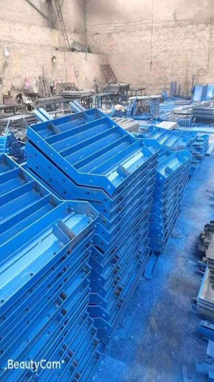 鋼模板圖片高清大圖（鋼模板圖片高清大圖共參考16篇資料,我?guī)湍阏伊艘恍╀撃０宓母咔鍒D片） 行業(yè)新聞 第6張