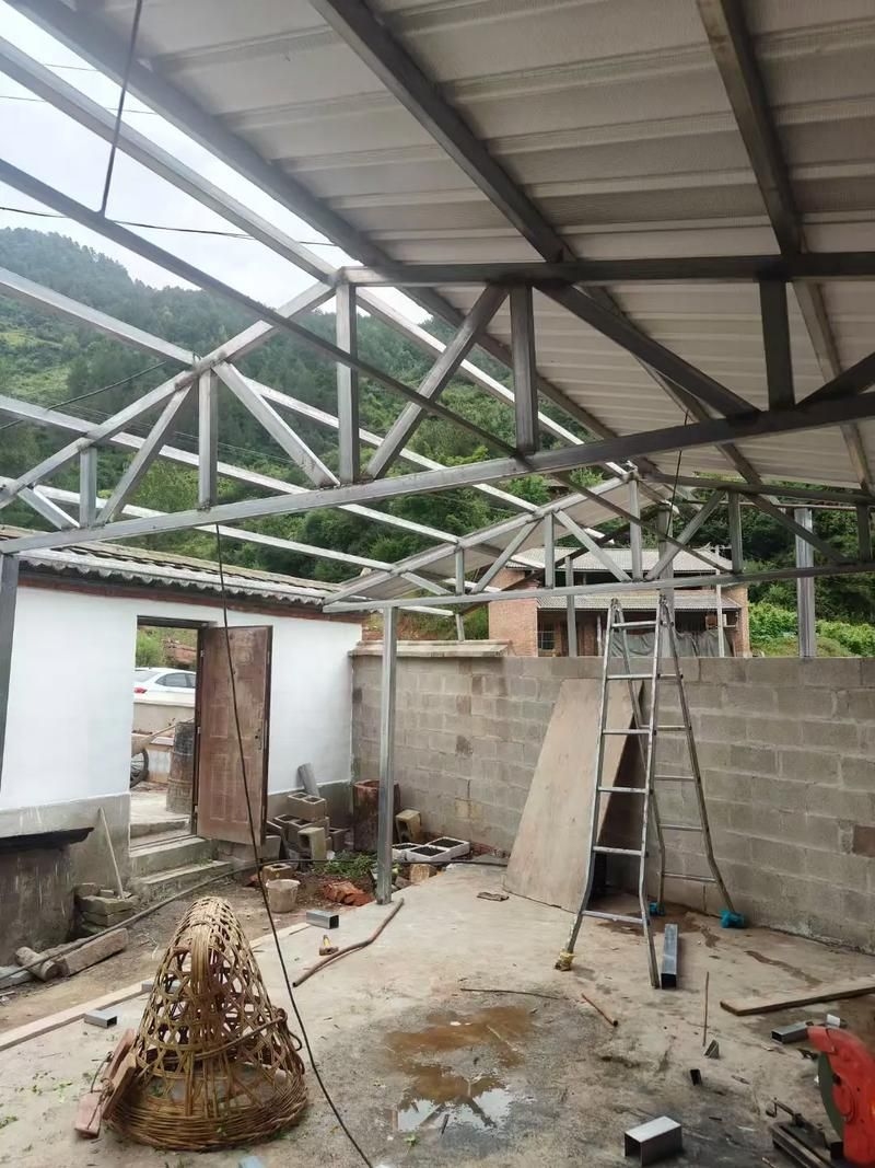 給我一些鋼棚搭建的圖片參考（給我一些鋼棚搭建的圖片參考,給我一些鋼棚搭建的圖片參考來啦） 行業(yè)新聞 第1張