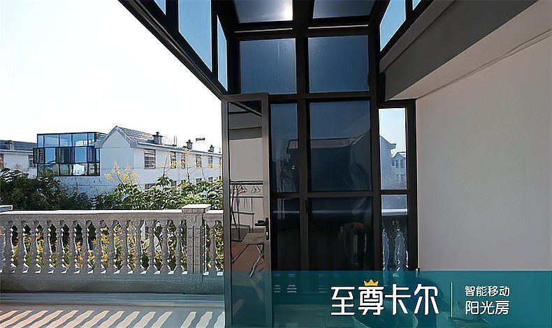 鋼結(jié)構(gòu)采光棚的價(jià)格大概是多少？（屋頂遮陽(yáng)棚價(jià)格多少） 行業(yè)新聞 第2張