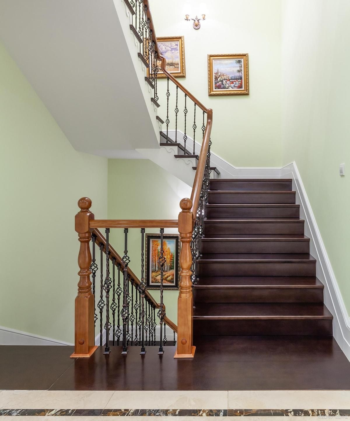 如何優(yōu)化螺旋樓梯的放樣參數(shù)？（如何優(yōu)化螺旋樓梯的放樣參數(shù)，北京專業(yè)酒店軟裝設計顧問公司）