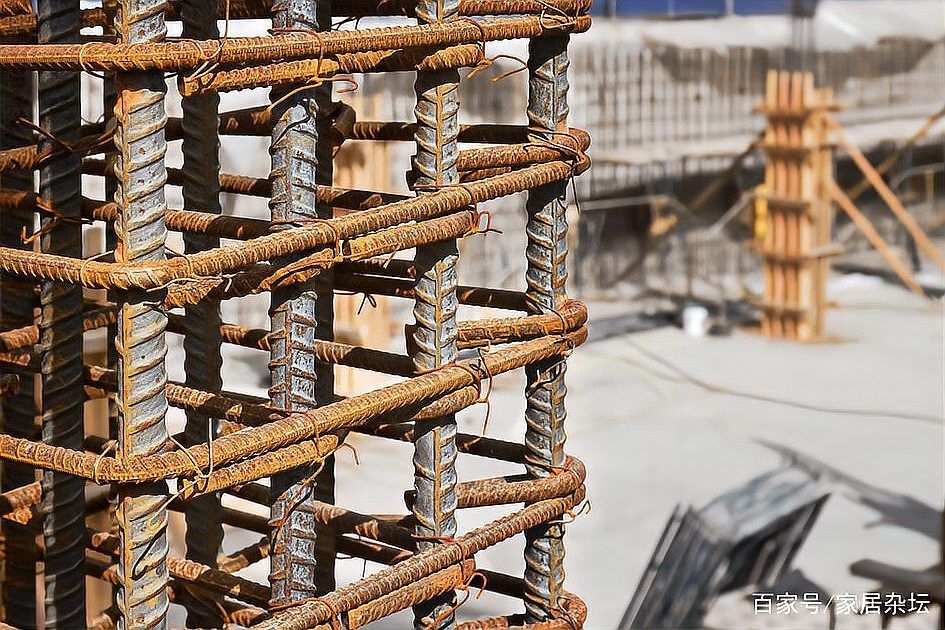 如何確保屋面鋼筋綁扎符合規(guī)范？（屋面鋼筋綁扎怎么才能規(guī)范又牢固這4點注意事項）