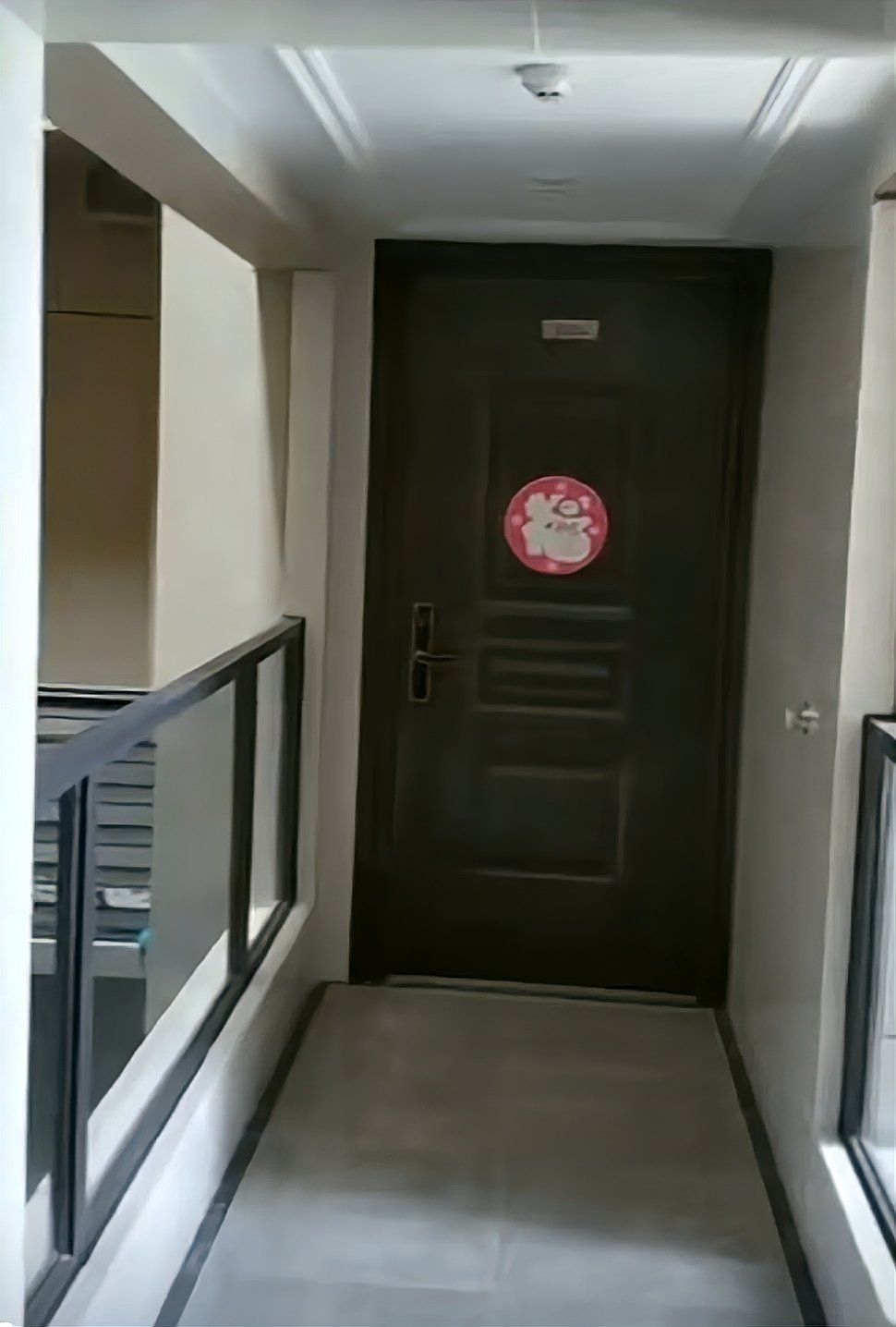 連廊寬度是否可以超過(guò)2米？（鄭州一小區(qū)加裝電梯連廊長(zhǎng)度近5米,有業(yè)主反對(duì)成被告新浪網(wǎng)） 行業(yè)新聞 第3張