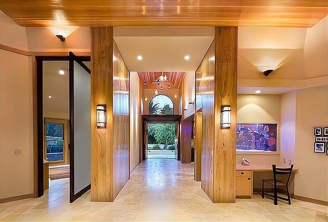 連廊寬度是否可以超過(guò)2米？（鄭州一小區(qū)加裝電梯連廊長(zhǎng)度近5米,有業(yè)主反對(duì)成被告新浪網(wǎng)） 行業(yè)新聞 第4張