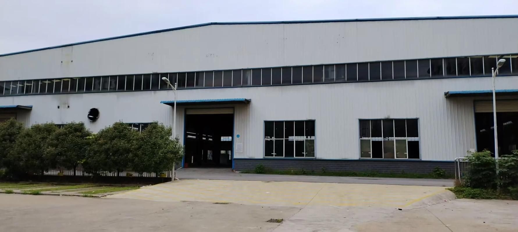 給我一張鋼結(jié)構(gòu)廠房的實拍圖 行業(yè)新聞 第1張 給我一張鋼結(jié)構(gòu)廠房的實拍圖 行業(yè)新聞 第1張