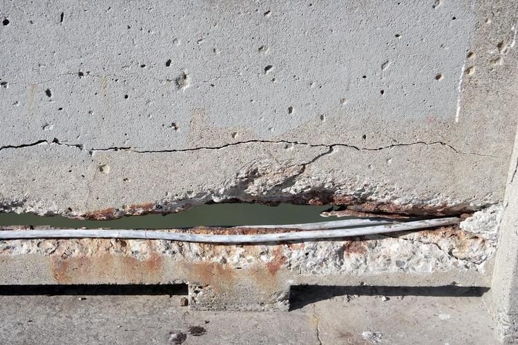 磚混結(jié)構(gòu)房屋有哪些常見病害（磚混結(jié)構(gòu)房屋有哪些常見、note、video組件要求） 行業(yè)新聞 第5張