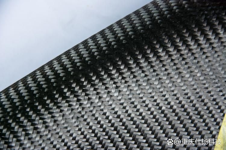 如何選擇適合的碳纖維布規(guī)格？（如何選擇碳纖維布規(guī)格？） 行業(yè)新聞 第2張