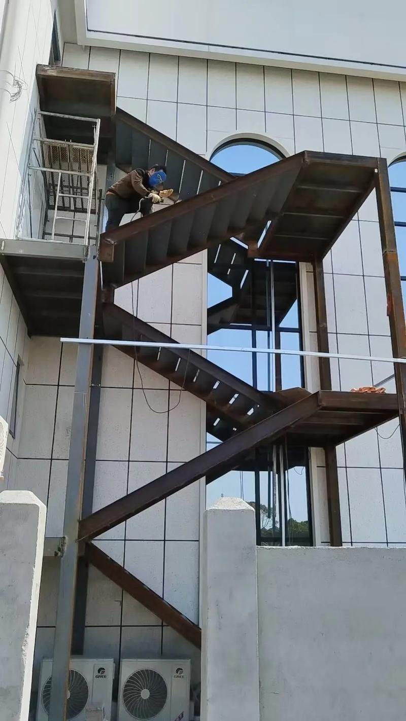 如何確保鋼結(jié)構(gòu)消防樓梯的耐火性能？（如何確保鋼結(jié)構(gòu)消防樓梯的耐火性能） 行業(yè)新聞 第4張