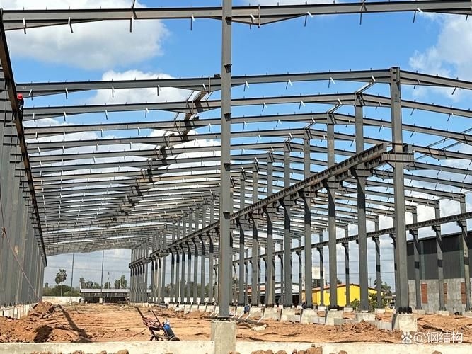 如何降低加油站鋼結(jié)構(gòu)罩棚的造價？（如何降低加油站鋼結(jié)構(gòu)罩棚造價） 行業(yè)新聞 第2張