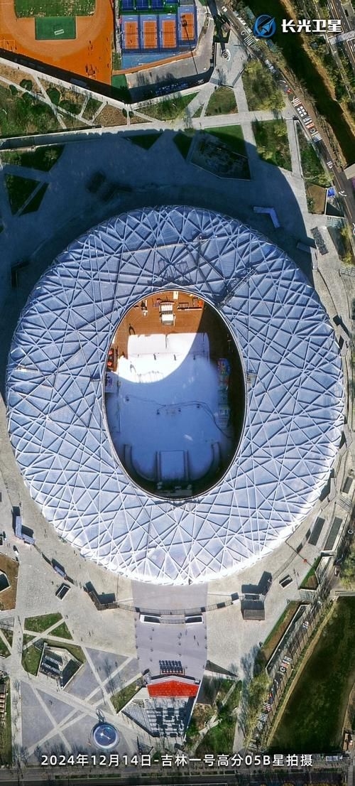 有哪些著名的異形鋼結(jié)構(gòu)案例？（全球范圍內(nèi)最具代表性的異形鋼結(jié)構(gòu)建筑案例詳解） 行業(yè)新聞 第1張