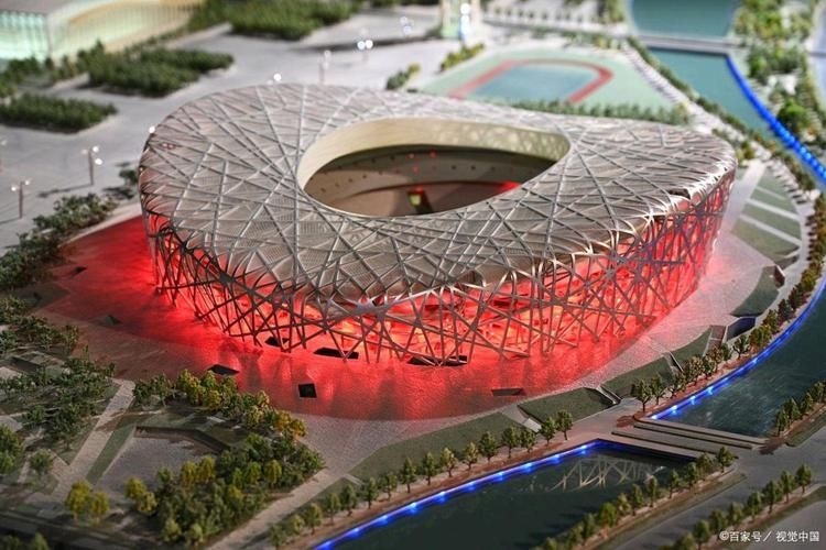 有哪些著名的異形鋼結(jié)構(gòu)案例？（全球范圍內(nèi)最具代表性的異形鋼結(jié)構(gòu)建筑案例詳解） 行業(yè)新聞 第3張