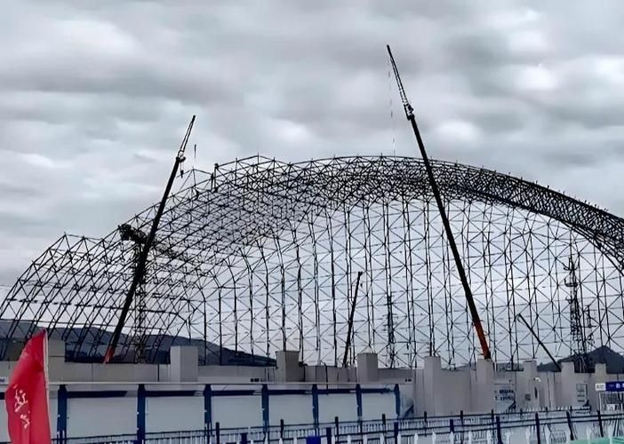 給我一份網(wǎng)架施工方法對比表（北京建院大跨空間結(jié)構(gòu)） 行業(yè)新聞 第5張