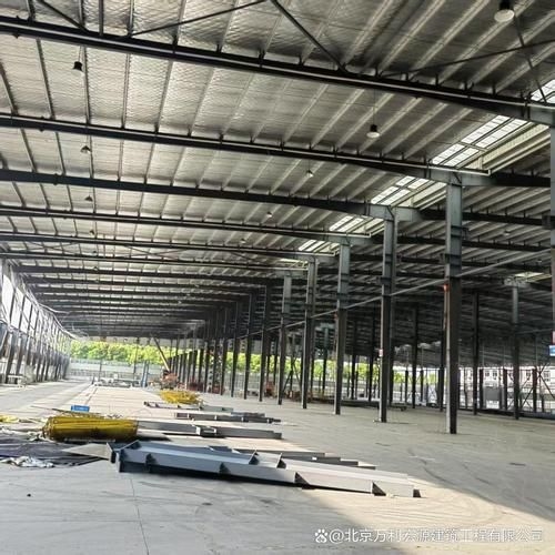 鋼構(gòu)屋架起拱值如何調(diào)整？（鋼構(gòu)屋架起拱值如何調(diào)整） 行業(yè)新聞 第3張