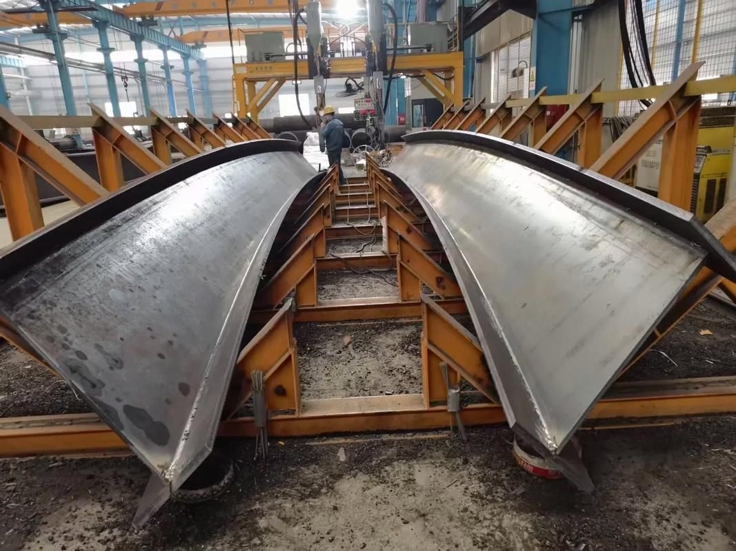 如何控制采光頂鋼結(jié)構(gòu)焊接變形？（北京某大型商業(yè)體橢圓采光頂鋼結(jié)構(gòu)焊接變形控制方法） 行業(yè)新聞 第5張