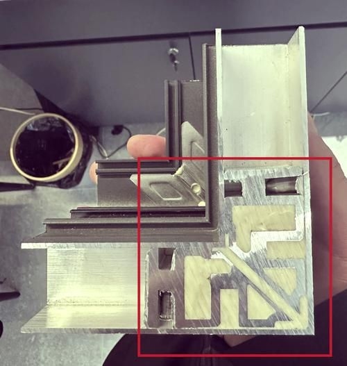 如何判斷注膠是否飽滿？（如何判斷注膠是否飽滿） 行業(yè)新聞 第2張